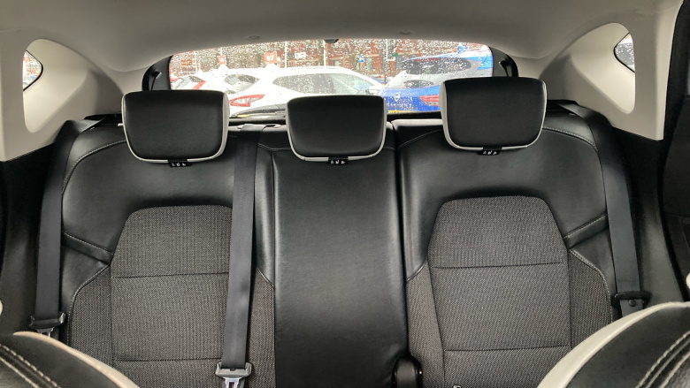 Renault Captur 1.6 E-TECH Hybrid 145 S Edition 5dr Auto Hybrid Hatchback